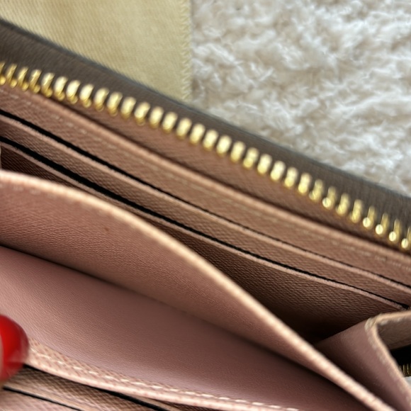 Louis Vuitton Damier Compact Wallet with Pink Interior - Picture 9 of 10